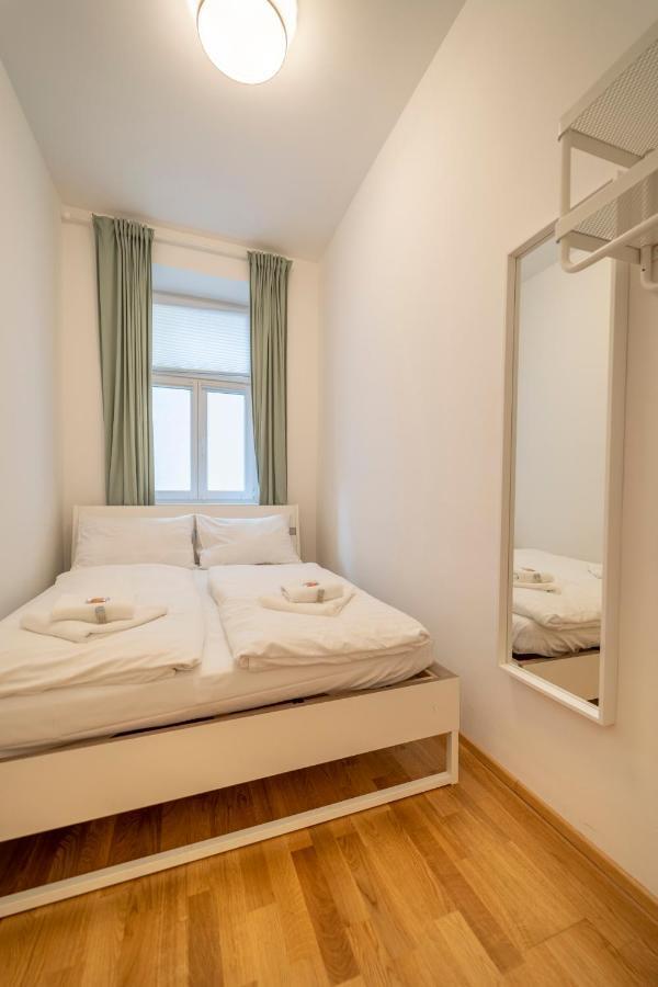 Konrad I Levestate Apartment Wina Bagian luar foto
