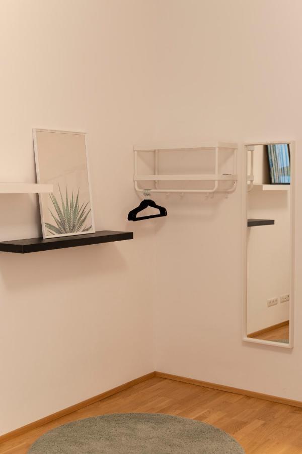 Konrad I Levestate Apartment Wina Bagian luar foto